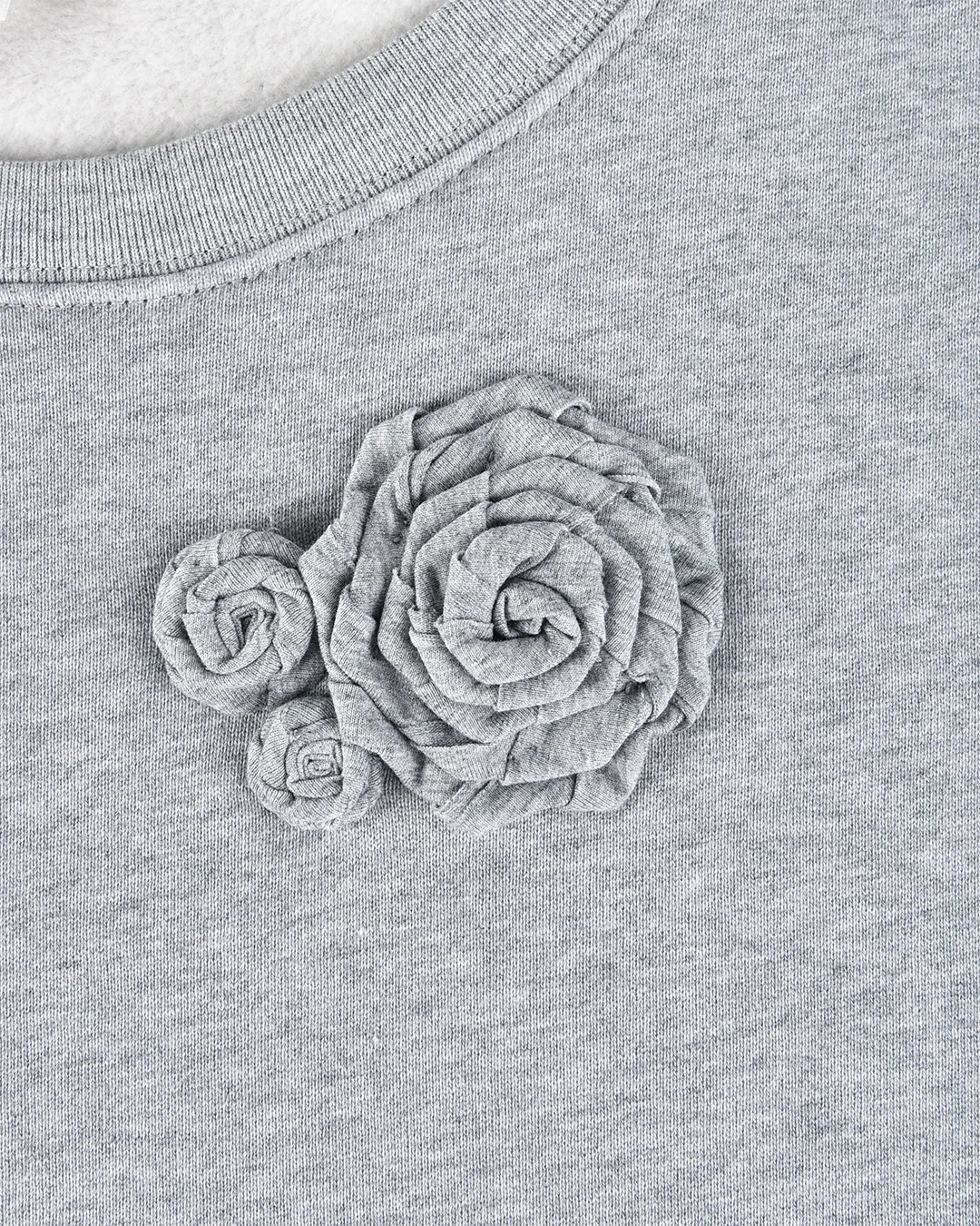 Rosette Sweatshirt - Grey - Image 6